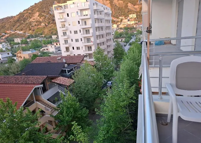 Lungomare Near The Sea Vlorë